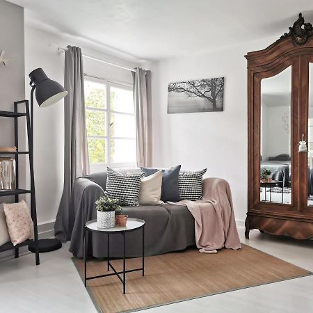 Bed and Breakfast Aux Champés Saussignac Exterior foto
