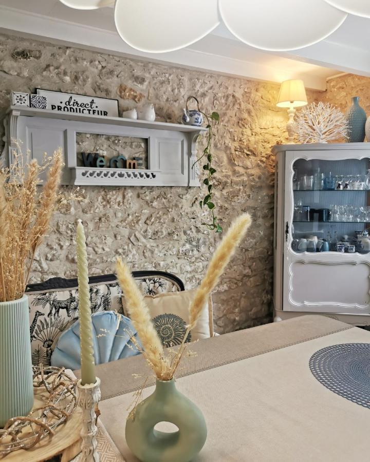 Bed and Breakfast Aux Champés Saussignac Exterior foto